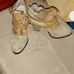 Gianni Bini Tan Suede Lace Up Cross Buckle Bootie Size 6.5M